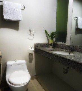 Wisma tamu Legreen Pejompongan