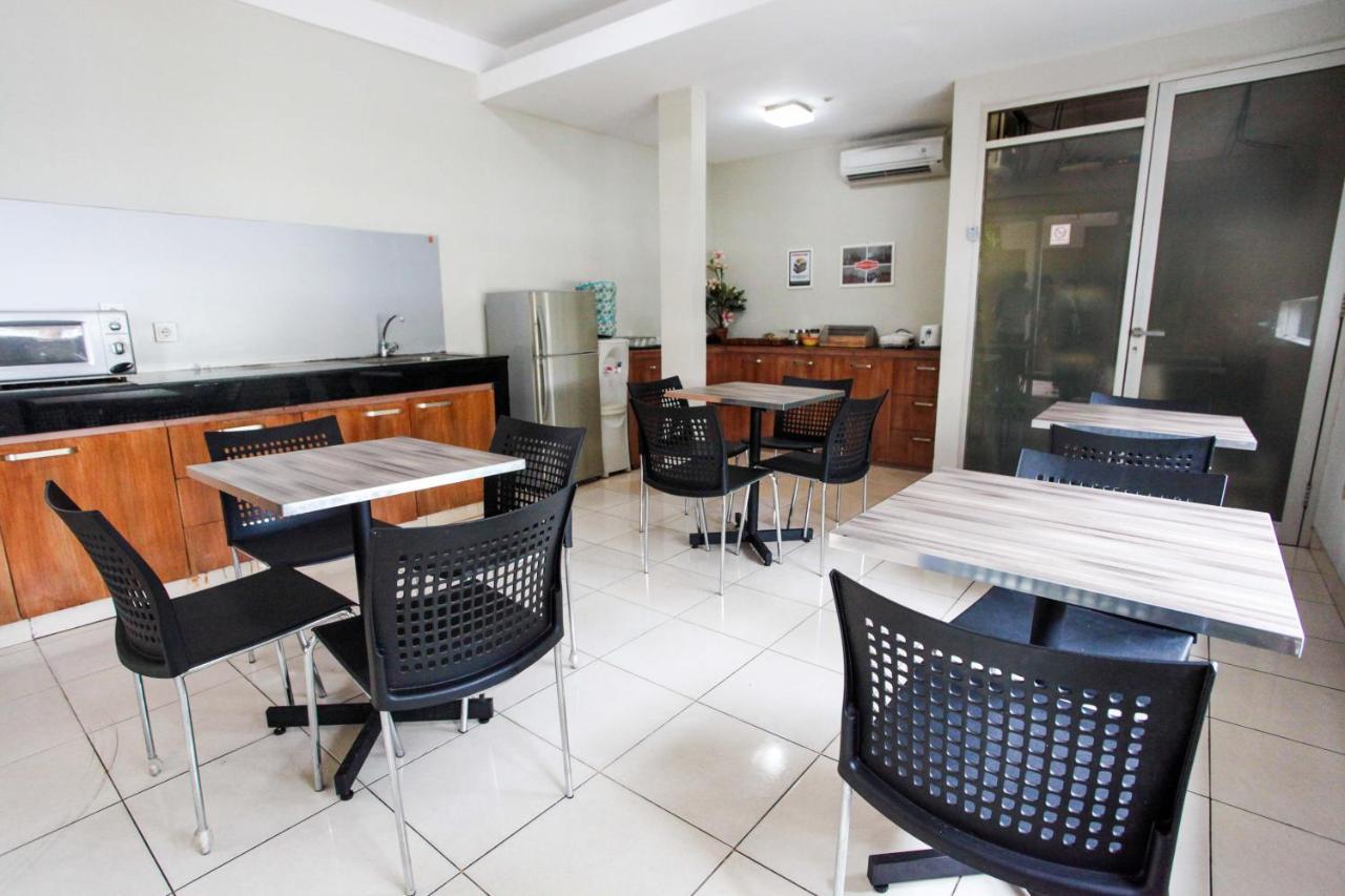 Legreen Pejompongan Wisma tamu